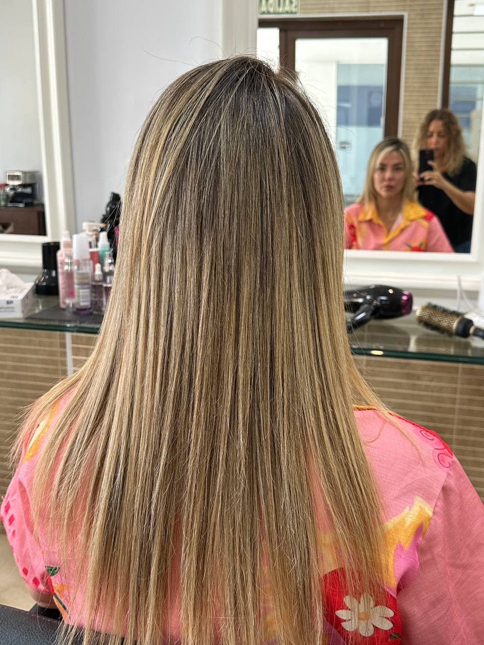 Hair Botox vs Keratin Treatment in Marbella: Which One to Choose?