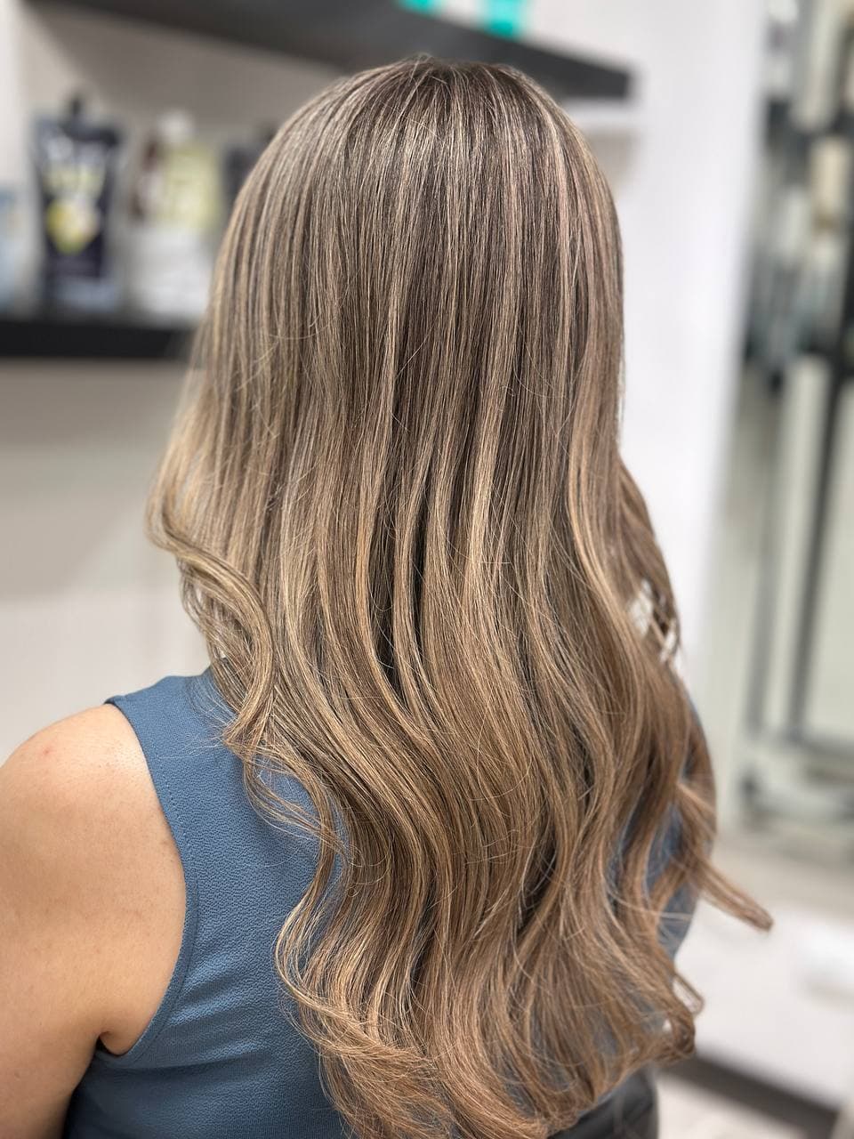 Babylights vs Balayage in Marbella: Which Is Right for Your Hair?